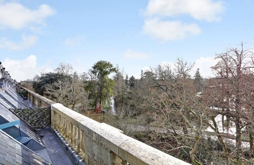 Grand Parc-Paul Doumer Apartment | Labruyère House - Cosy Garden Suite