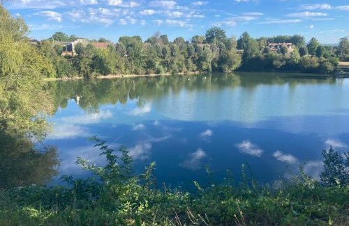 Herry Apartment | Lac De Lumiere. Relax with rural lakeside living