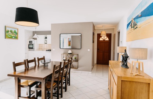 Esparron-de-Verdon Villa | Lac Esparron de Verdon Villa with stunning views and private access to the lake