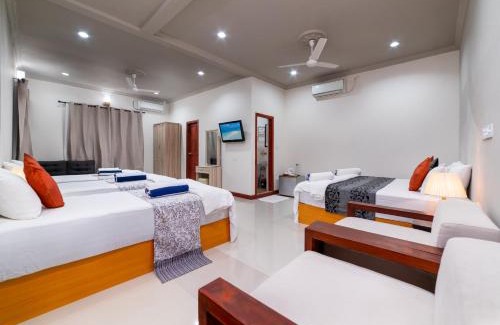 Ukulhas Hotel | Lacasa Villa