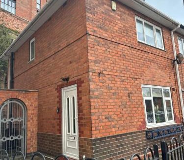 Nottingham City Centre Apartment | Lace Market, Arena, Nottingham City Centre House - Free parking