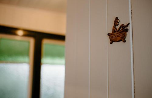 Laceys Creek House | Lacey's Creek Homestead