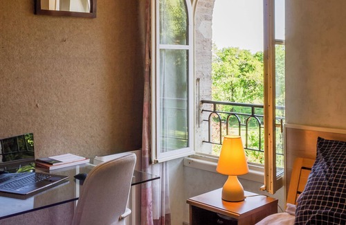 Auch House | Lacoume Saint Jacques