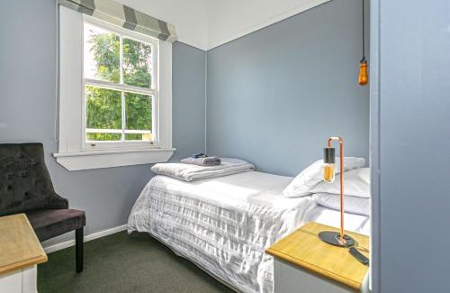 Thames Bed & Breakfast | Lady Bowen Bed & Breakfast