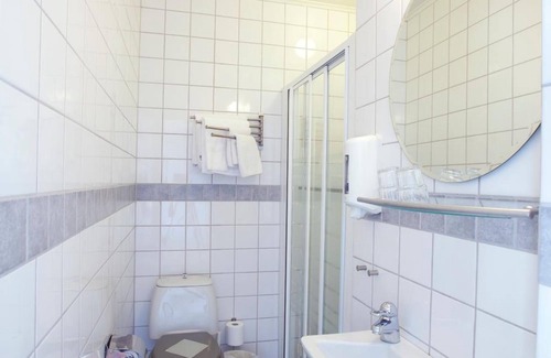 Bramhult Hotel | Lages Motel & Restaurang