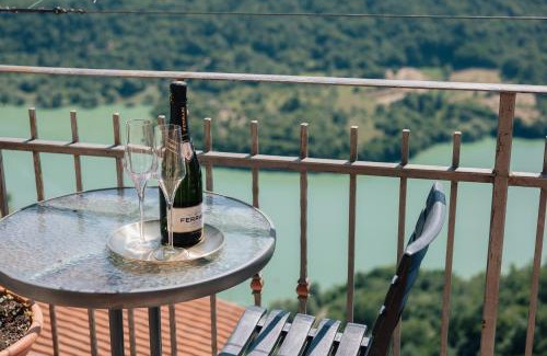 Ascrea Apartment | Lago del Turano - Guest House il Nido dell'Aquila