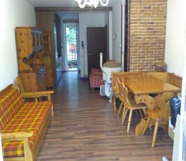 Dervio House | lago dorato