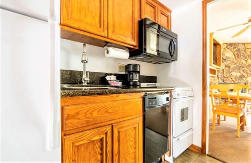 Big Bear Lake Apartment | Lagonita Lodge