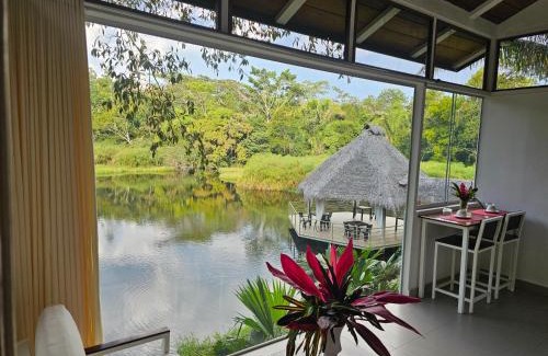 Cacatachi Cabin | Lagoon Village B&B y SPA