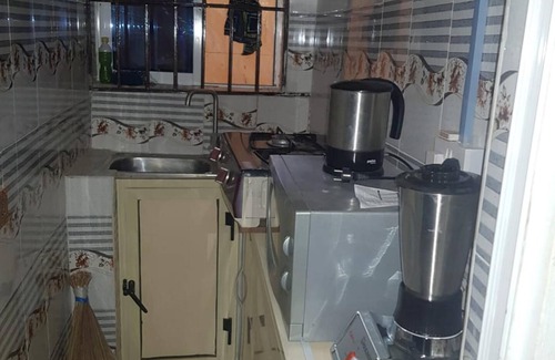 Somolu Apartment | Lagos - 1bed - Sleeps 2 - Aircon - Free Parking