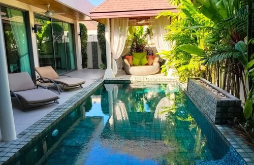 Laguna Villa | laguna chilling house