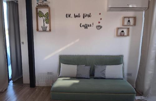 Quartiere XXIV Don Bosco Boat Rental | Laguna Houseboat