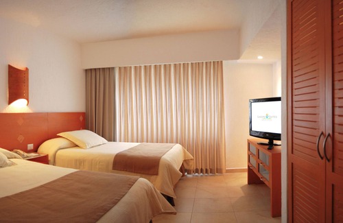 Zona Hotelera Hotel | Laguna Suites Golf & Spa
