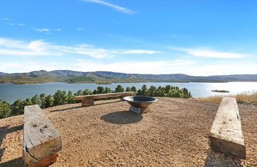 Mansfield House | Lake Access - Mansfield - Sleeps 12