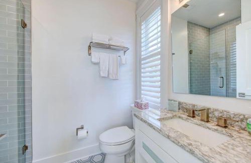 The Pines House | Lake avenue 77