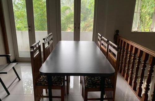 Hatton House | Lake Bungalow Layathraa Hatton