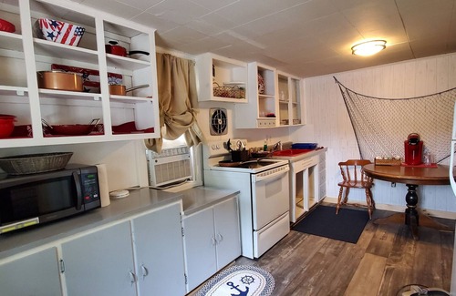 Franklin County Cottage | Lake Champlain Waterfront: Amazing Sunsets, Private Beach, and Firepit