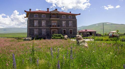Cildir Hotel | Lake Cildir Lodge
