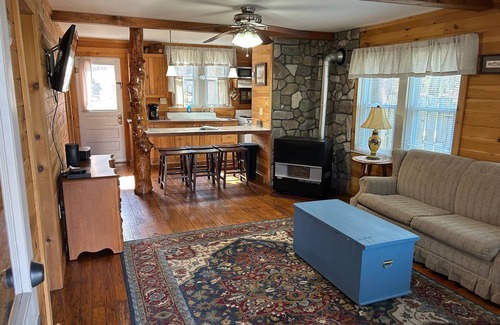 Moon Lake Cottages Cabin | Lake Cottage Community