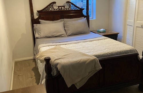 Lake Dalecarlia House | Lake Cottage Retreat