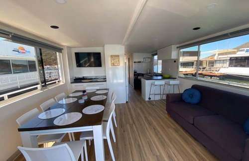 Eildon Boat Rental | Lake Eildon Houseboat hire