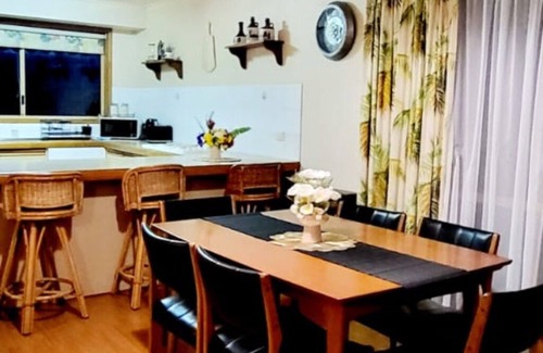 Lakes Entrance House | Lake Entrance Home with Stunning View