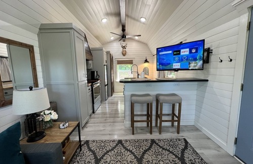 Gordon Cabin | Lake Front Cabin with Private Dock!