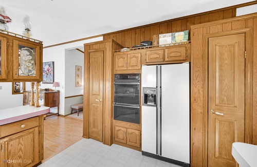 Kendall House | Lake Front Home with Plenty of Space inside and outside. 100 Ft of Lake Frontage