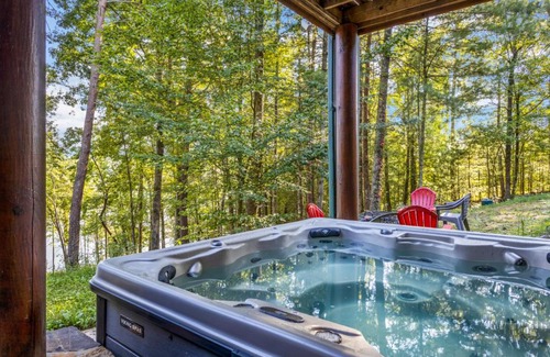 Wilkesboro House | Lake Haven Lodge