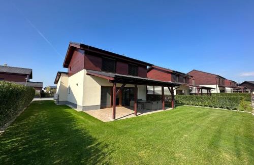 Sajdikove Humence House | Lake house 630