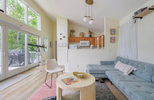 Rushville House | Lake House-Sunset Views-HOT TUB-Couples Retreat