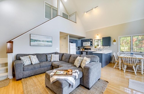Applegate House | Lake Huron Vacation Rental with Private Beach!
