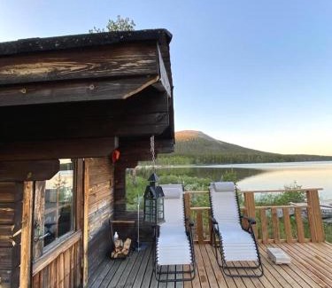 Akaslompolo Apartment | Lake Kesänki Cottage