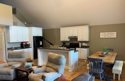 Double Springs Cabin | "Lake Life" Beautiful House On Smith Lake in Double Springs, 4BR, 2BA, Loft Area