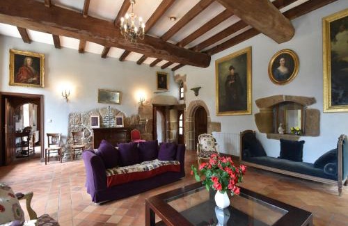 Plourin-les-Morlaix House | Lake Mansion in Plourin-lès-Morlaix