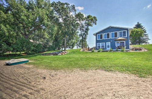 Alexandria House | Lake Mary Cottage with Private Beach and Boat Dock