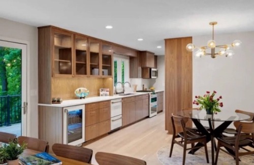 Mound House | Lake Minnetonka 4-bedroom home.