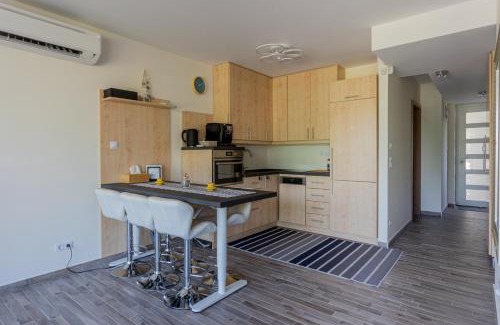 Balatonszemes Apartment | LAKE MOMENTS - Pearl Apartment