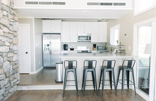 Denver House | Lake Norman Lakefront Vacation Home 5BR 3.5ba Denver, NC