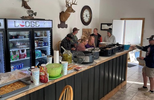 Rocky Mount Cabin | Lake of the Ozarks-Quiet, brand new cabin that is perfect for an escape!