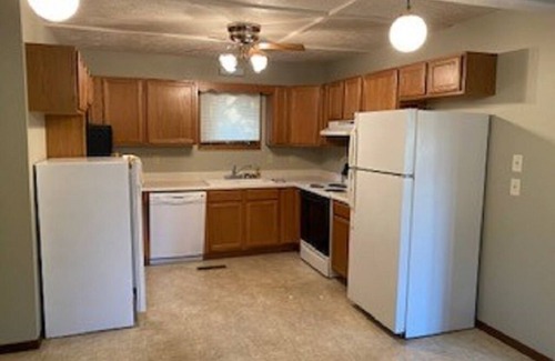 Crofton House | Lake property just a few blocks from public beach. Marina a mile away.