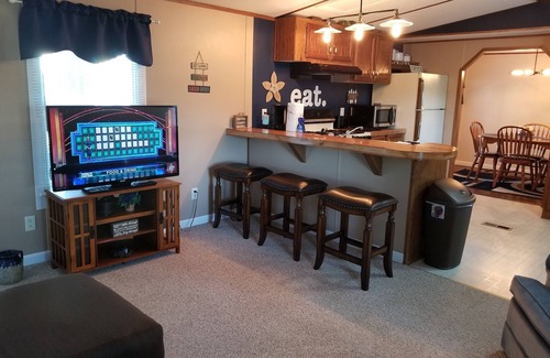 Lakewood House | LAKE SHELBYVILLE PRIVATE FISHING GET-AWAY sleeps 4