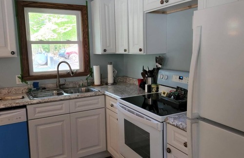 Penrod House | Lake shore home right on the water with private boat dock