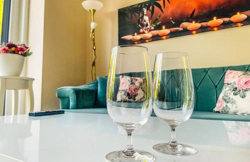 Hirschstetten Apartment | Lake Side Vienna