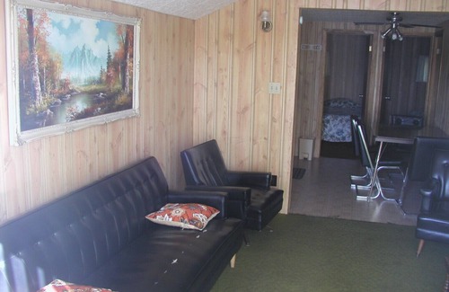 Temagami Resort | Lake Temagami Cottage Rentals - Cottage #8 - Parkdale