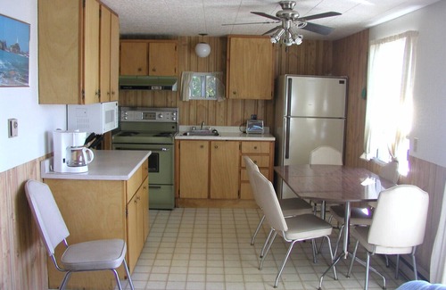 Temagami Resort | Lake Temagami Cottage Rentals - Cottage #4 - Lakeview