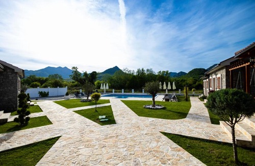 Virpazar Villa | Lake Valley