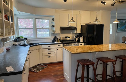 Lodi House | Lake Wisconsin - Sunset Bay Stunner