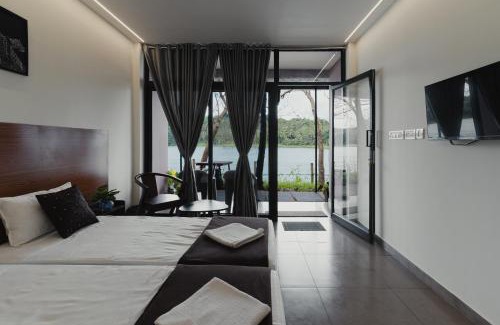 Wadakanchery Hotel | Lakedale Resorts