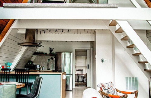 Laurel Lake House | Lakefront A-Frame in Millville, minutes to NJMP